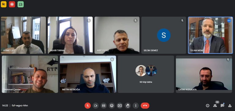 guncel-yatirimlarin-degerlendirilmesi-baslikli-seminer-duzenlendi-128