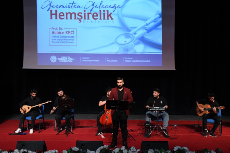 gecmisten-gelecege-hemsirelik-konferansi-duzenlendi-199