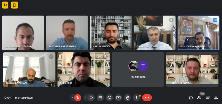 bilgisayar-ve-yazilim-muhendisligi-bolumleri-ogrencileri-tarafindan-proje-sunumlari-gerceklestirildi-266