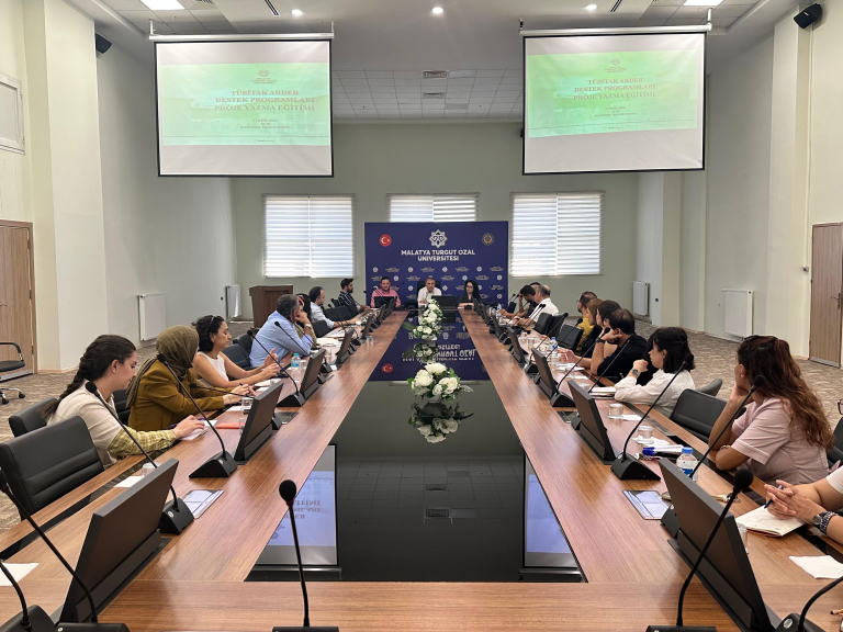 tubitak-ardeb-destek-programlari-kapsaminda-proje-yazma-egitimi-gerceklestirildi-388