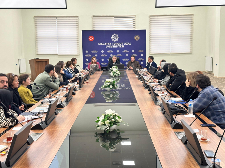 tubitak-3501-kariyer-gelistirme-programi-proje-yazma-egitimi-duzenlendi-712