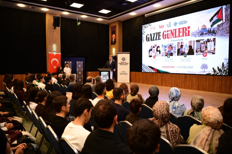 malatya-turgut-ozal-universitesinde-gazze-gunleri-programi-gerceklestirildi-2093